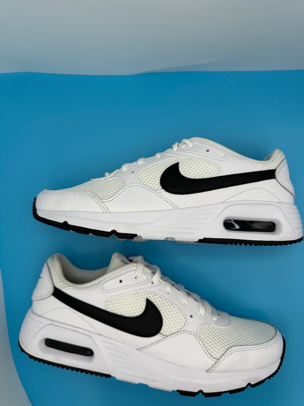 Nike AIR MAX SC  Men’s size 9.5 (worn once, super clean )